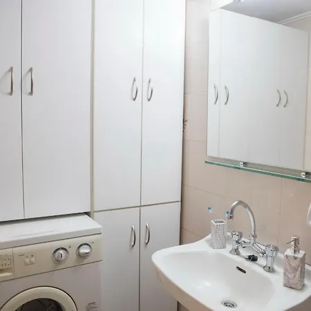Apartment Spiri's House *