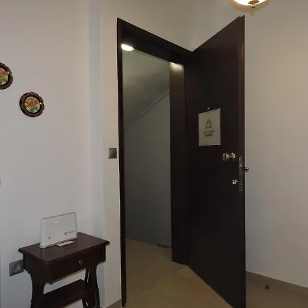 Spiri's House *