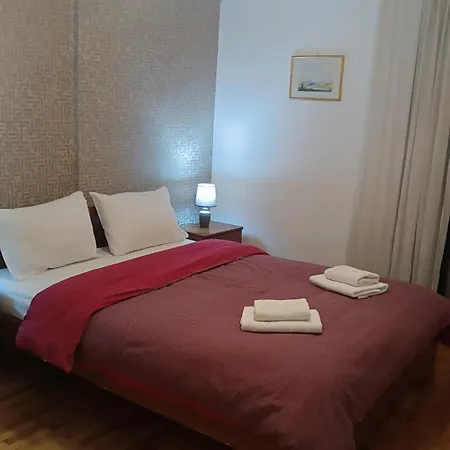 Apartment Spiri's House *